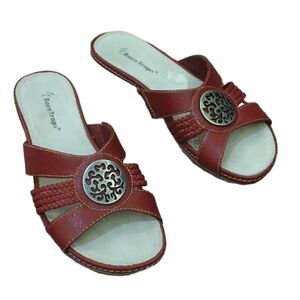 Bare Traps Women's Alisha Size 7M Crimson Red Stretch Band Slide on Sandals